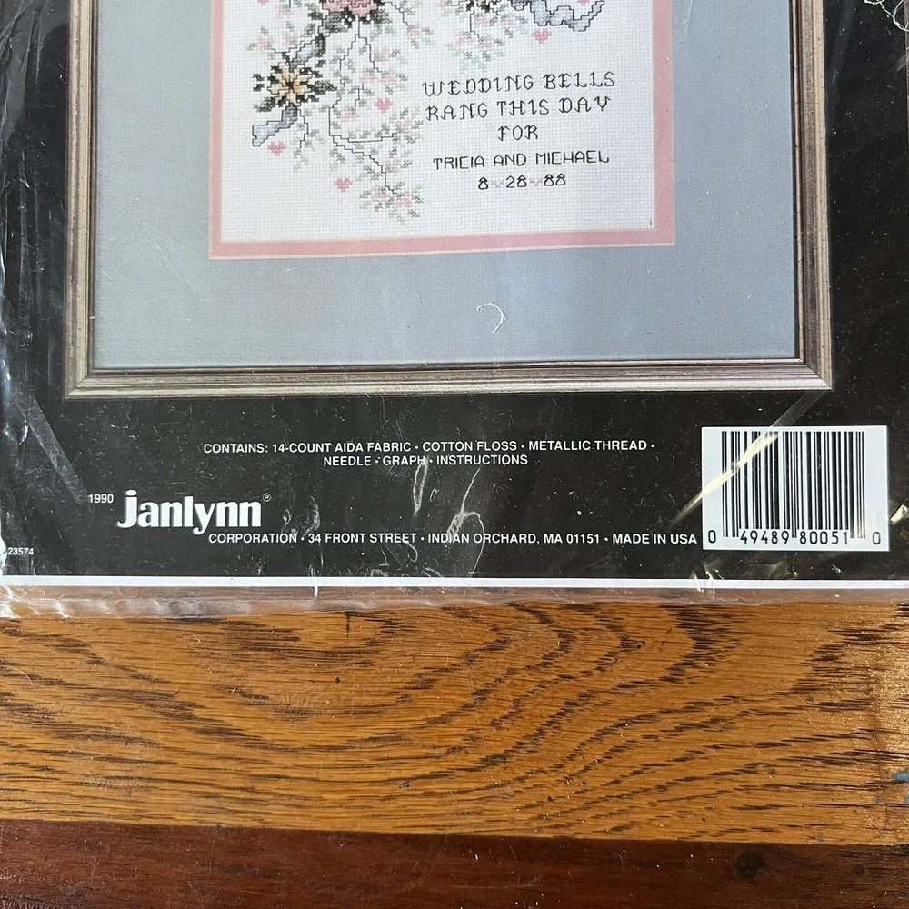 Janlynn WEDDING BELLS #80-51 Counted Cross Stitch Kit 10